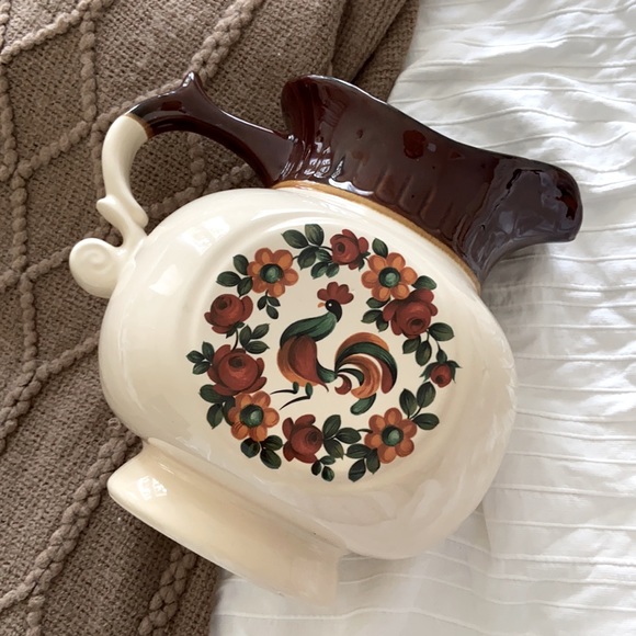 SOLD: Vintage Rooster Pottery